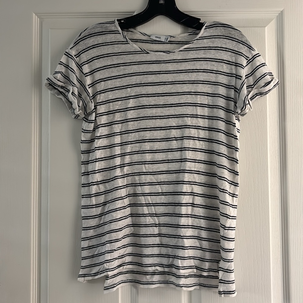 Vince Striped 100% Linen T shirt Sz. XS